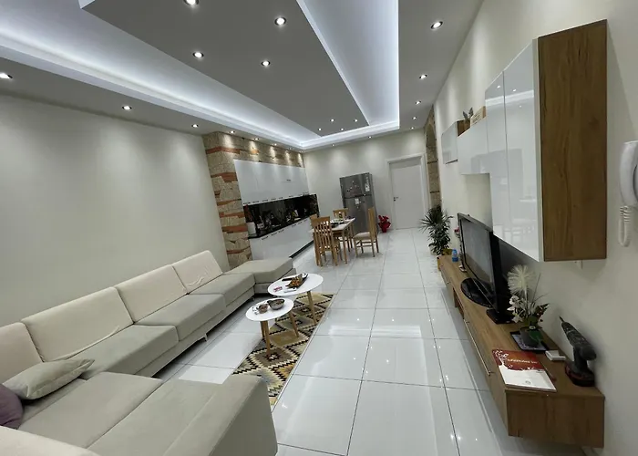 Franco Appartement Tirana